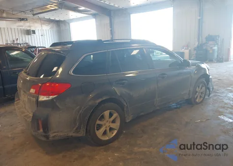 2014 Subaru Outback 2.5I Limited из США, поврежденный, VIN 4S4BRCLC2E3315339